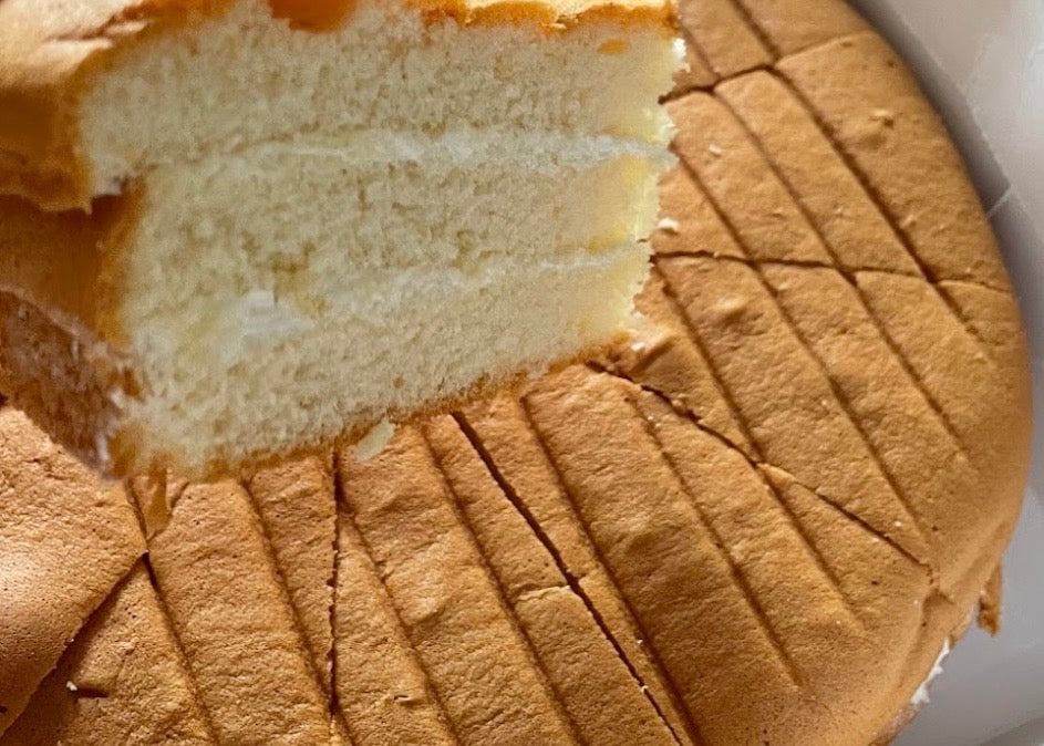 Fluffy Sponge Cake (8 inch)