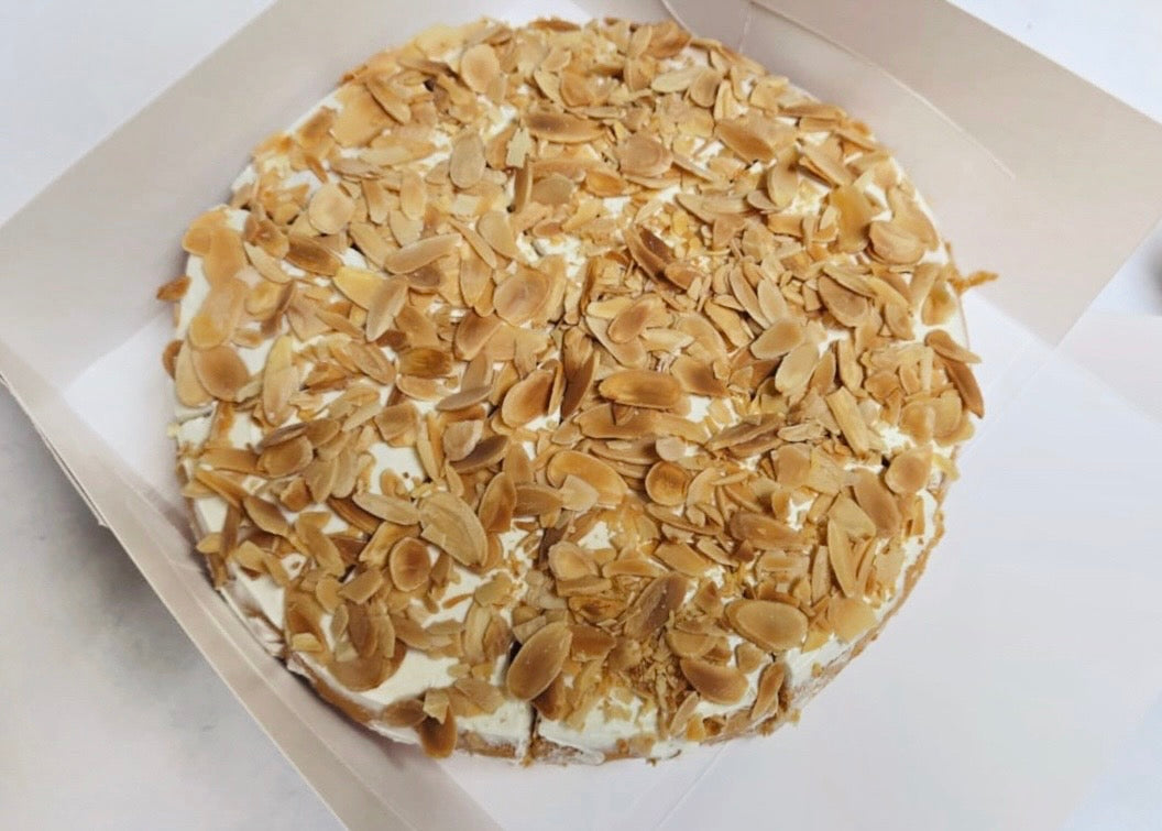 Almond Buttercream Sponge Cake (8”)