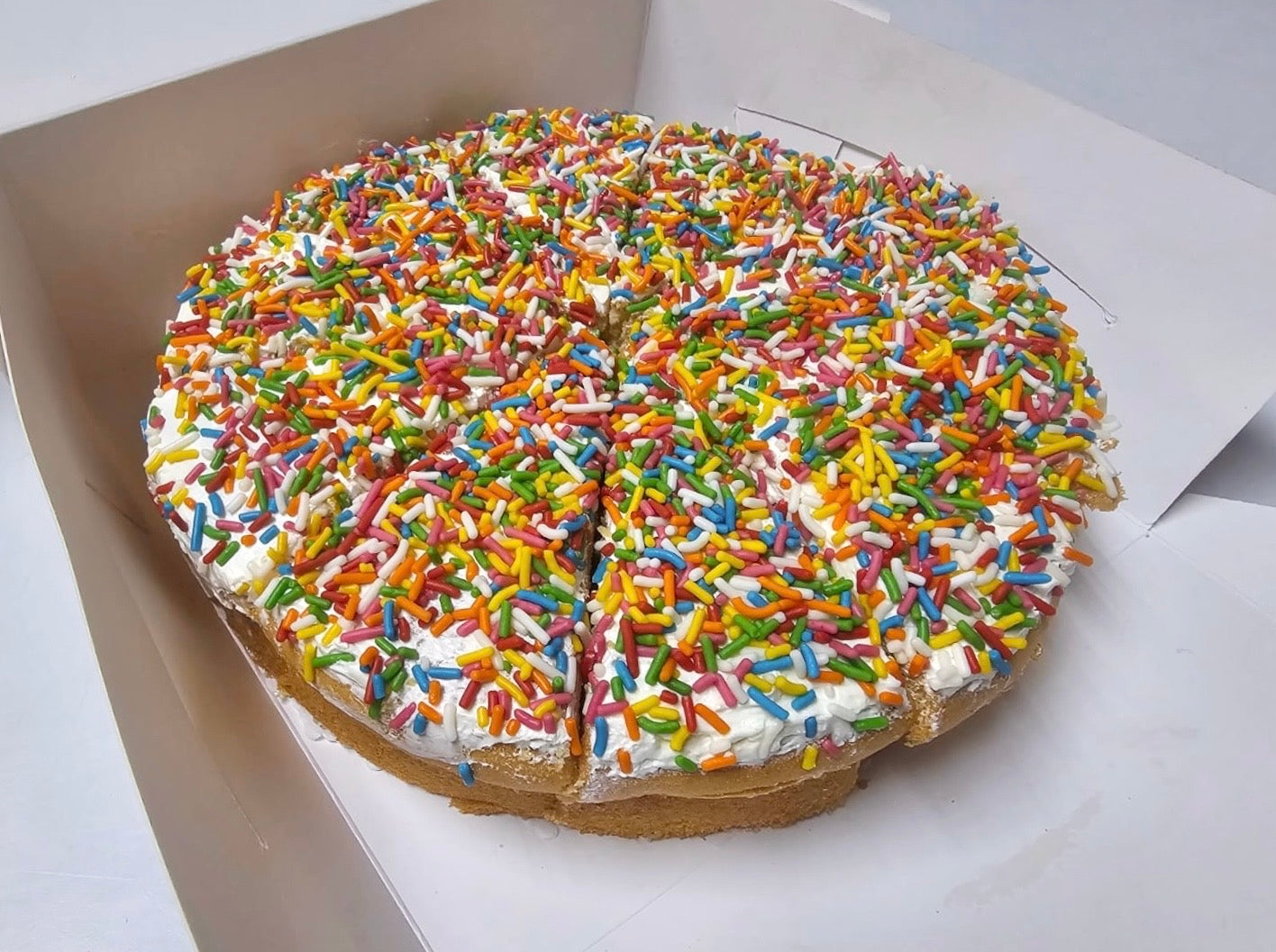 Rainbow Rice Buttercream Sponge Cake (8”)