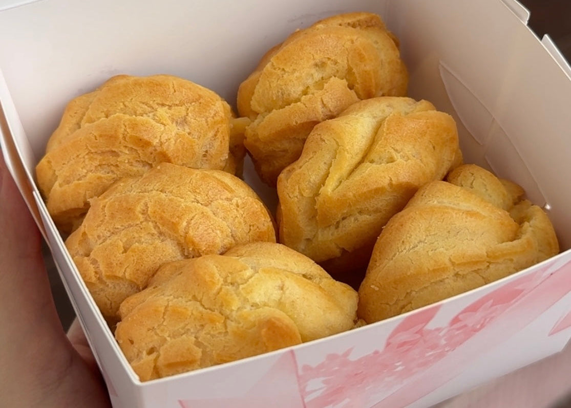 Custard Puffs